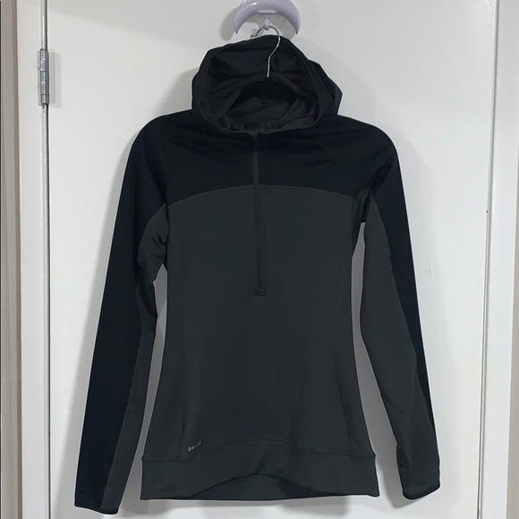 Nike Tops - Nike DRI-FIT hoodie